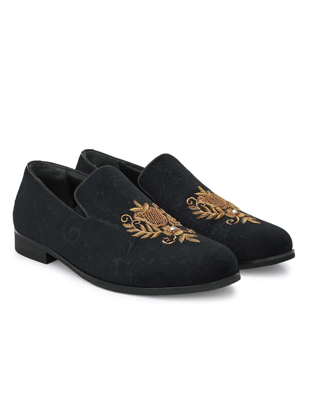 Hitz Men's Black Slip-On Ethnic Embroidery Shoes