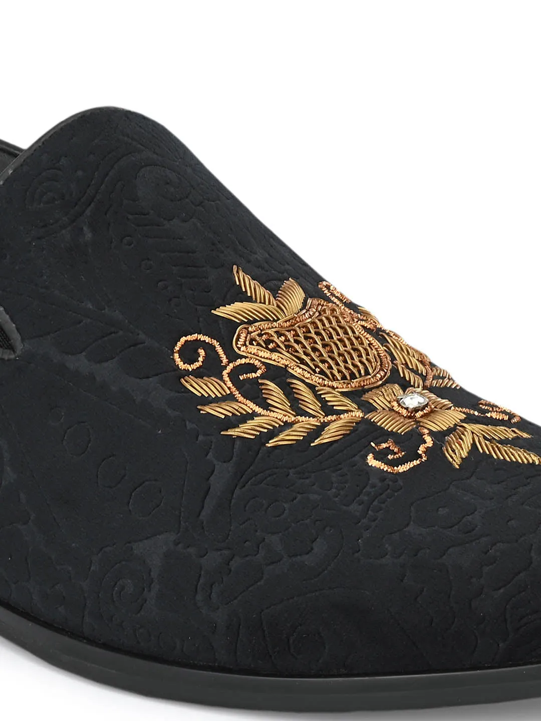 Hitz Men's Black Slip-On Ethnic Embroidery Shoes