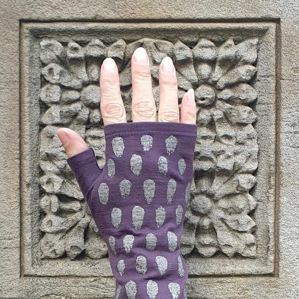 Kate Watts Regular Length Merino Glove - Fingerprints