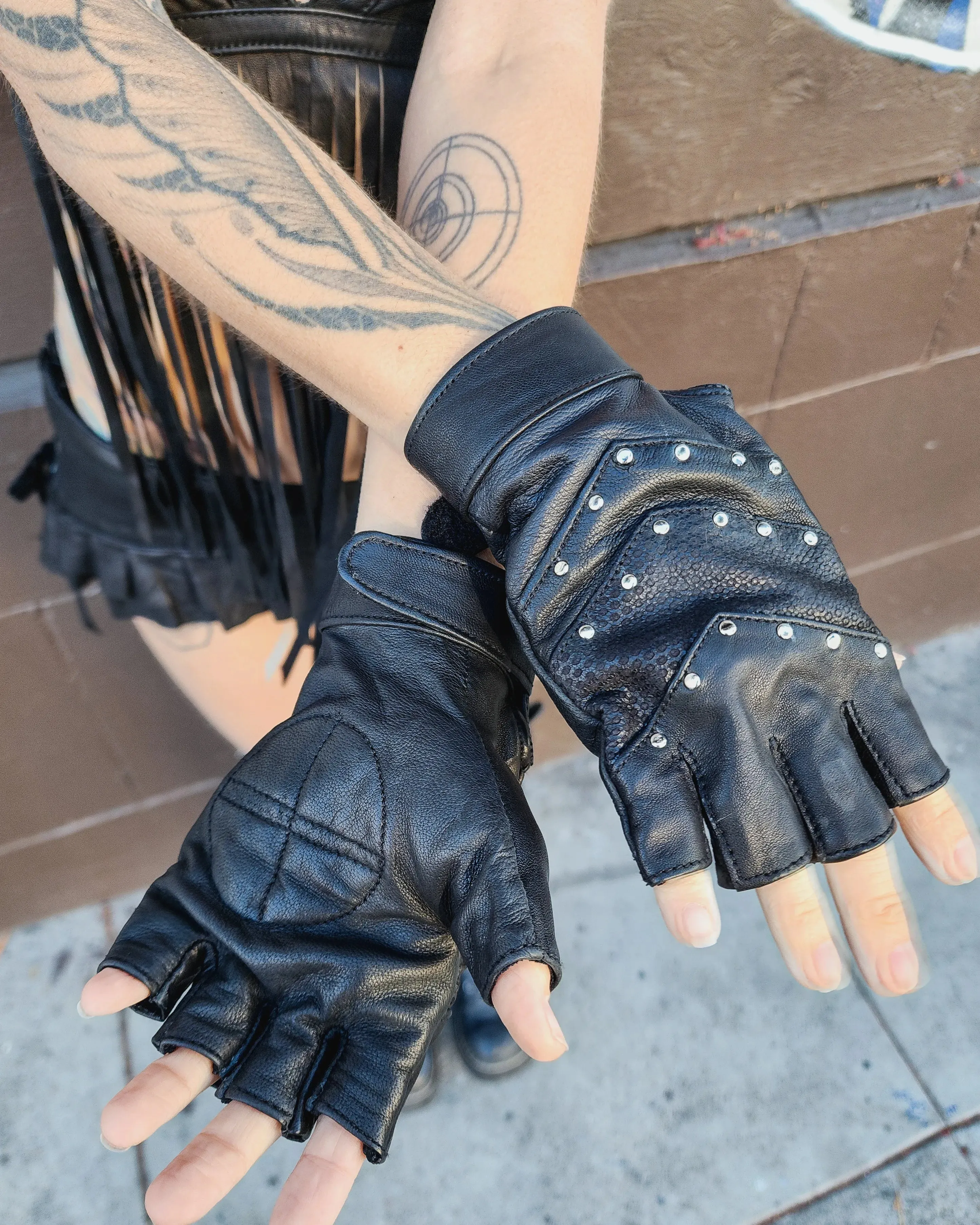 Luna Leather Fingerless Gloves