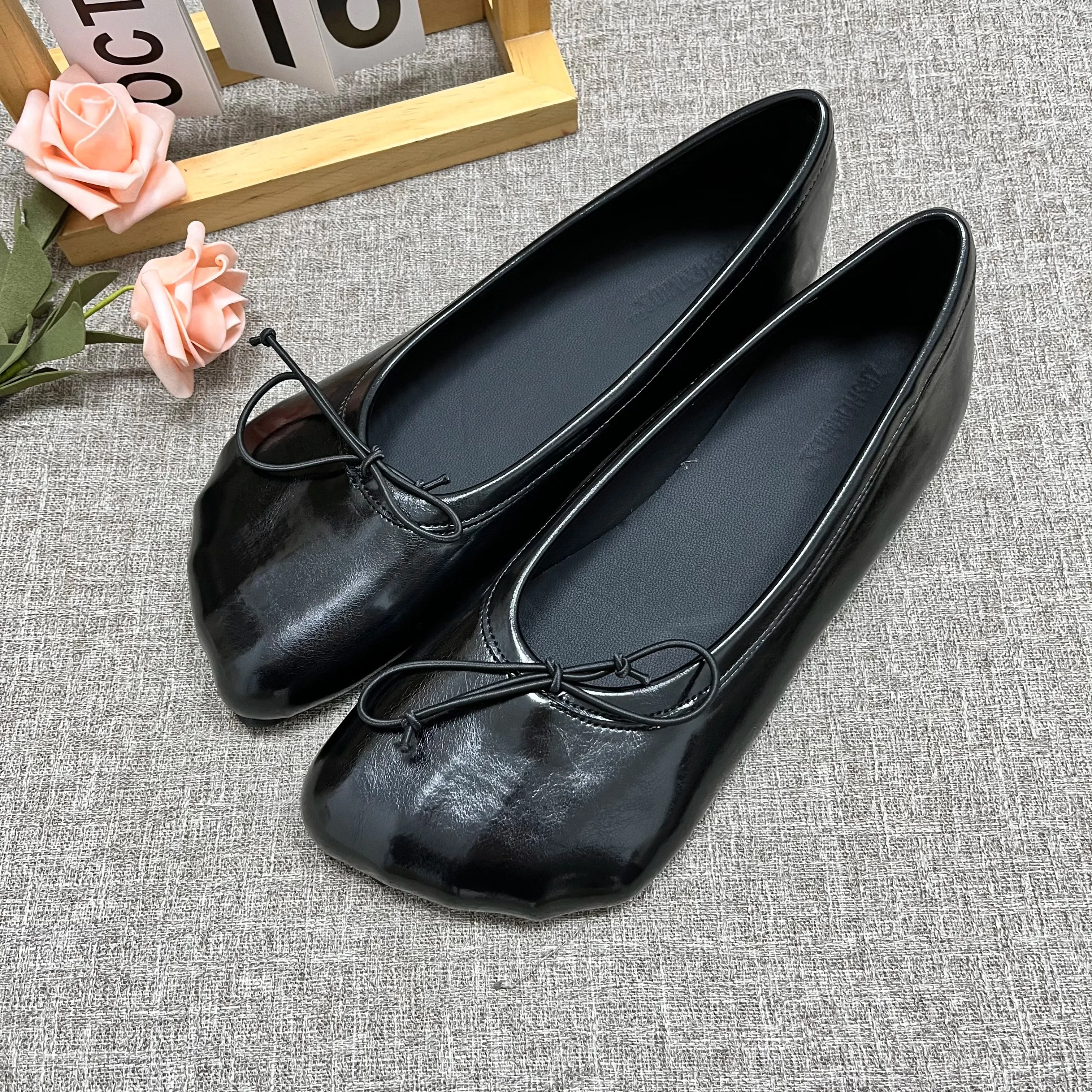 Pre Order:  Silp On Five Fingers Round Toe Leather Loafers